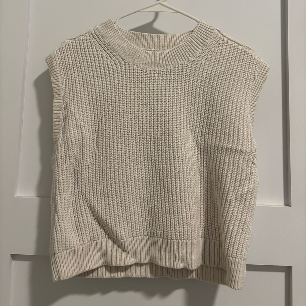 Abercrombie & Fitch Cream Sleeveless Knit Sweater